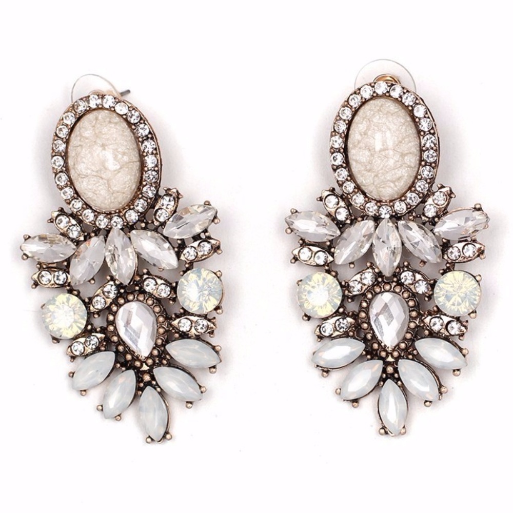 Retro Beige Crystal Statement Earrings - Picture 1 of 4